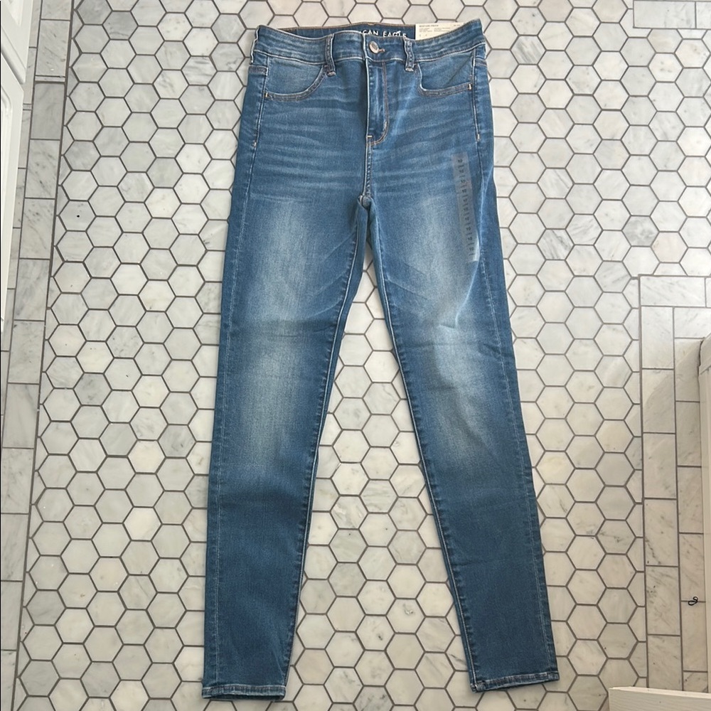 American Eagle Outfitters High Rise Blue Jeans